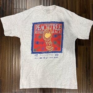 Vintage 2000 Peachtree Road Race Graphic T-Shirt